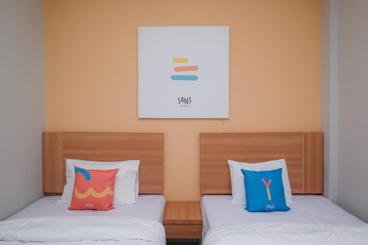 Sans Tiga Putri By Reddoorz Hotel 3*