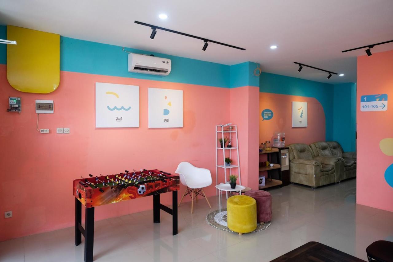 Hotel Sans Tiga Putri By Reddoorz 3*