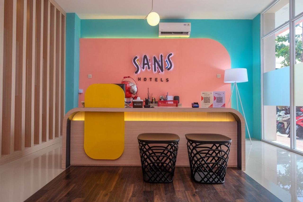 Sans Tiga Putri By Reddoorz Hotel 3*